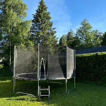 Villa 6br Near - Sauna - Bbq - Yard - Sleeps 13 *