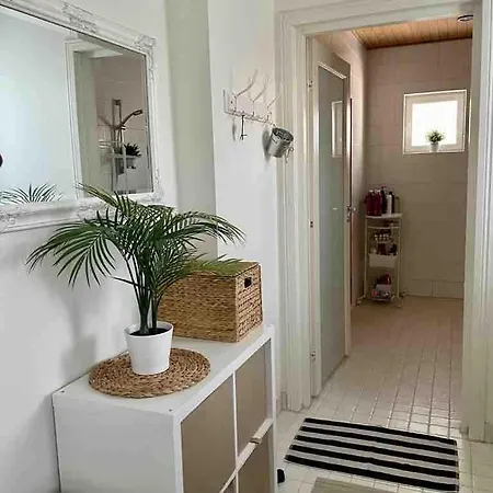 6br Near - Sauna - Bbq - Yard - Sleeps 13 * Tampere